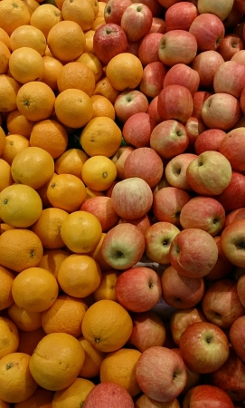 Apples and orangesの素材