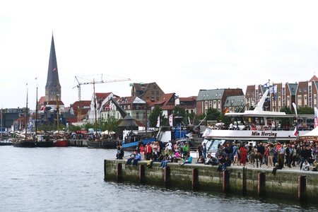 ROSTOCK, Mecklenburg-Vorpommern/ GERMANY AUGUST 13 2016: Hansesail in Warnemuende and Rostock harbor with lots of sailing ship from all over the world.のeditorial素材