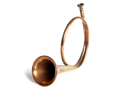 traditional hunters horn in copper and brass