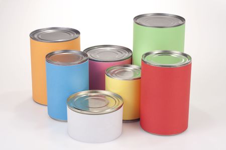 Close up shot of various tin cans with plain colored labels
の写真素材