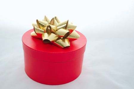 green round gift box and ribbonの写真素材