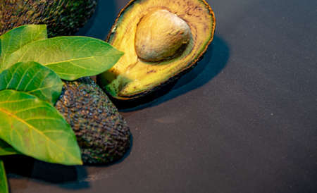 Fresh avocado fruit, also known as avocado. Avocado hassle. Its peel has a less smooth texture than other avocados; Avocado is smaller than the other avocado varietiesの写真素材