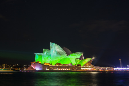 Vivid Sydney, a 23-day festival of light, music, and ideas that runs from 25 May to 16 June 2018のeditorial素材