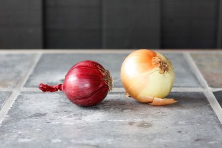 Onions in an outdoor kitchenの写真素材