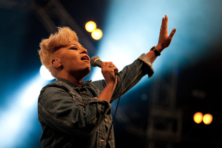 Emeli Sandé live at Lounge on the Farmのeditorial素材