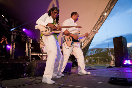 Chic  Nile Rodgers  live at Lounge on the Farmのeditorial素材