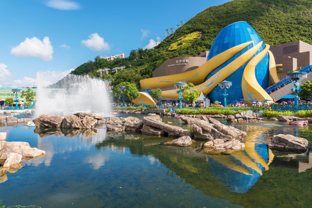 Hong Kong, China - July 24, 2017 : The Grand Aquarium of Hong Kong Ocean Park. Ocean Park is situated in Wong Chuk Hang and Nam Long Shan in the Southern District of Hong Kong, China.のeditorial素材