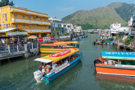 Hong Kong - October 10, 2020 : Lanemark fishing village Tai O where the houses are built on stilts in Hong Kong, Chinaのeditorial素材