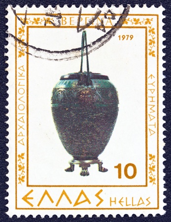 GREECE - CIRCA 1979  A stamp printed in Greece from the  Vergina archaeological findings  issue shows a metallic urn, circa 1979  のeditorial素材