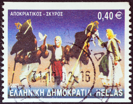 GREECE - CIRCA 2002  A stamp printed in Greece from the  Greek Dances  issue shows Apokriatikos, Skyros island, circa 2002  のeditorial素材