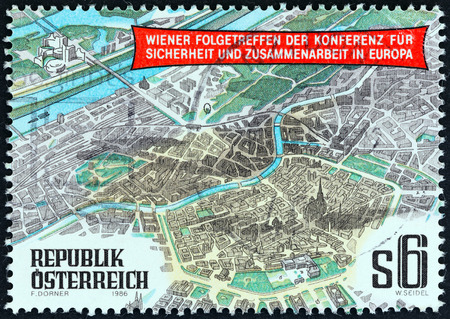 AUSTRIA - CIRCA 1986: A stamp printed in Austria shows aerial view of Vienna, circa 1986.のeditorial素材