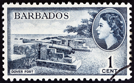 BARBADOS - CIRCA 1953: A stamp printed in Barbados shows Dover Fort and Queen Elizabeth II, circa 1953.のeditorial素材