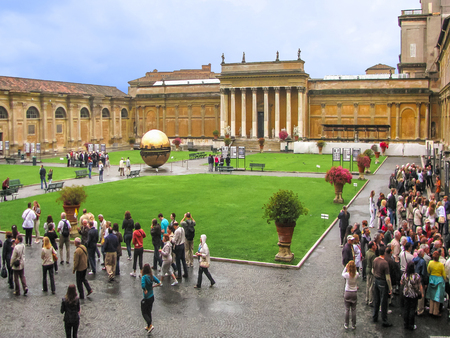 Vatican City - Vatican Museums-Courtyard with Touristsのeditorial素材