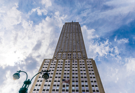 New York City The Empire States Building Pointing to the Skyのeditorial素材