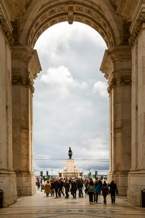 Editorial Lisbon, Portugal - March 21, 2022: The Rua Augusta Arch, a neo-classical monumental arch in the Baixa district of Lisbonのeditorial素材
