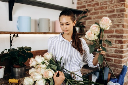 Florist collections a bouquet from beautiful dutch roses in the flower shopの写真素材