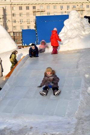 CHELYABINSK, Russia -  5 JANUARY 2011 : the Russian celebrating of Christmas and New year in streets of a city of Chelyabinsk. Russia, January 5 2011のeditorial素材