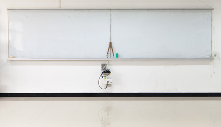 empty classroom backgroundの写真素材