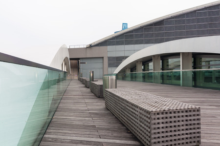 Singapore - June 13,2014   Marina Bay Sands Hotel  One of the most extravagant hotel in the world, the wonder of Singapore is the boat-shape Marina Bay Sands のeditorial素材