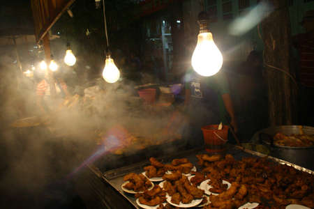 BANGKOK THAILAND- NOVEMBER 06  Night market  WAT SAKET TEMPLE  on November 05, 2006 in Bangkok, Thailand のeditorial素材