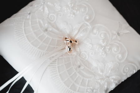 getting ready groom bride weddingの写真素材