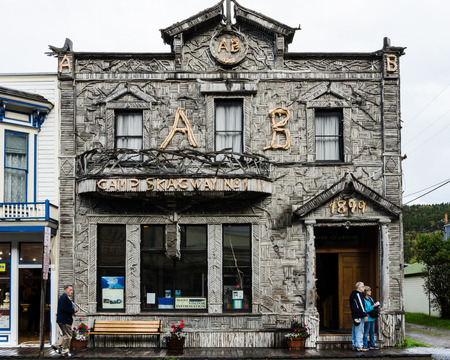 Skagway, Alaska, September 10, 2017 - Camp Skagway No. 1, with its driftwood faÃ§ade, was established in 1899 as one of many brotherhood halls for gold speculators arriving by steamers from Seattle during the Klondike Gold Rush.のeditorial素材