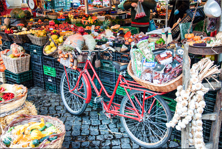 the bicycle at marketのeditorial素材