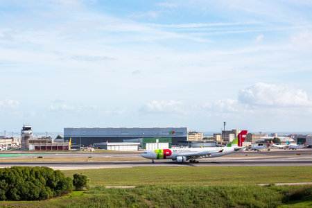 Airplanes at Lisbon International Airport.のeditorial素材