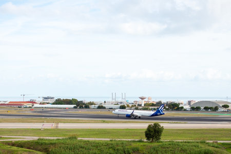 Airplanes at Lisbon Airportのeditorial素材