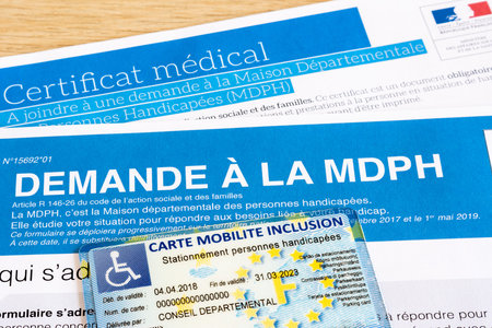 Mobility inclusion card - Parking for disabled people in France, and application form to the...