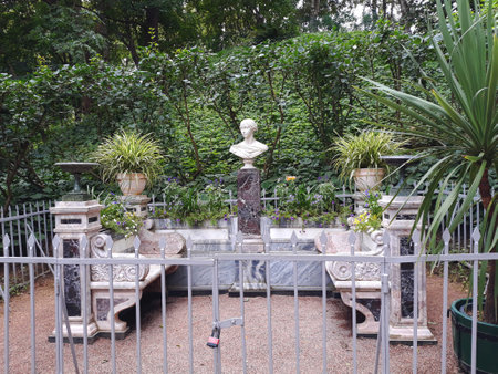 Saint Petersburg, Russia - August 7, 2018: Lower Park in Peterhofのeditorial素材