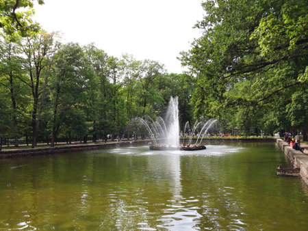 Saint Petersburg, Russia - August 7, 2018: Fountain "The Sun" in the lower park of Peterhofのeditorial素材