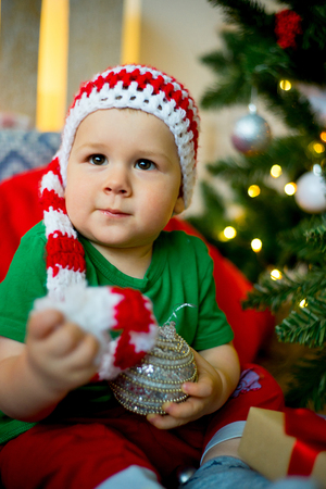 kid celebrating christmasの写真素材