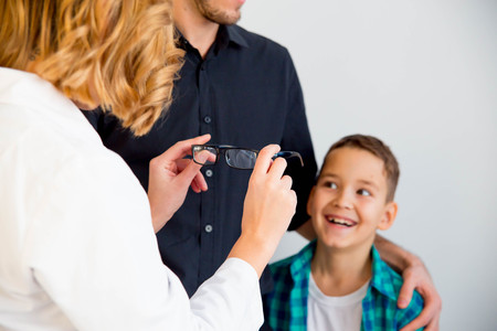 kid wearing glassesの写真素材