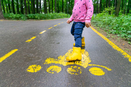 08.30.2020 Moscow, Russia. a child walks on a roller-skating track. roller track signのeditorial素材
