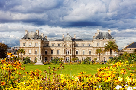 Luxembourg Palace, Paris, France のeditorial素材