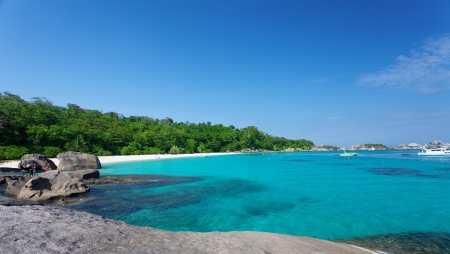 Turquoise water near a beach on Similan's island, Thailandの写真素材