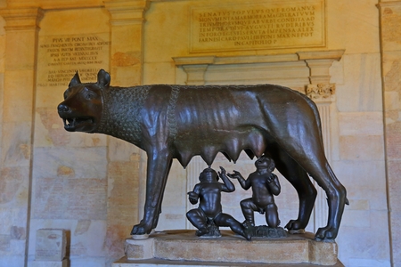 statue Capitoline Wolf displayed in the Capitoline Museums in Rome, Italy.のeditorial素材
