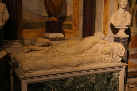 Statue in Galleria Borghese Rome Italyのeditorial素材