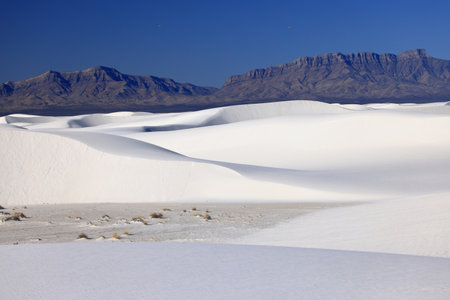 White Sands National Monument is a field of white sand dunes composed of gypsum crystals.の写真素材
