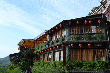 Probably the most iconic tea shop in Jiu Fen, where many people gather to take photo in the day time and at night. Pic was taken in August 2017のeditorial素材