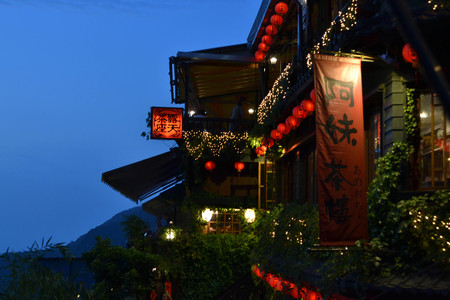 The crowded Jiu Fen in Taiwan in the afternoon. The area is famous among tourists, especially Japanese. Pic was taken 
in August 2017のeditorial素材