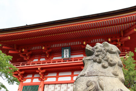 The statue in front of Kiyomizu-dera Temple in Kyoto, Japan. The temple itself has no single nail, which means it's a fully-wooden structure. Pic was taken in August 2017.のeditorial素材