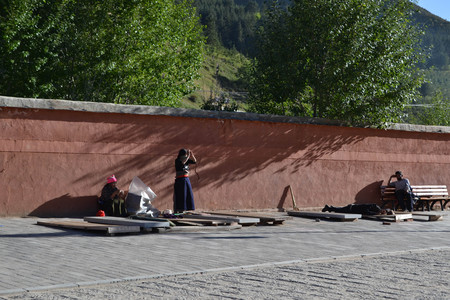 The life around Labrang in Xiahe, Amdo Tibet, China. Pilgrims are everywhere, curcumabulating the monastery. Pic was taken in September 2017.のeditorial素材