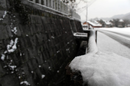 Translation: "Onechi Shrine" in Iizuka, Fukuoka, Japan, during snow.の写真素材