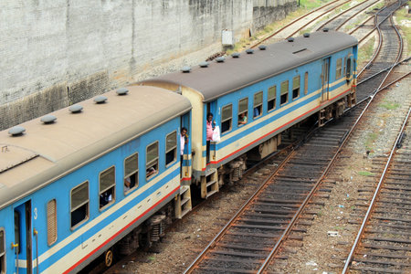 Translation: a train is waiting and almost arriving in Colombo. Taken in Sri Lanka, August 2018.
