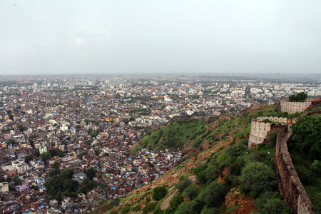 The scenery of Jaipur city as seen from Nahargarh Fort on the hill. Taken in India, August 2018.のeditorial素材