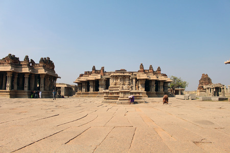 The famous Vijaya Vittala Temple and its chariot of Hampi. Taken in India, August 2018.のeditorial素材