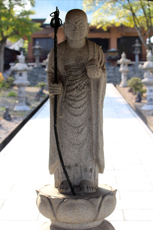 The closeup view of Wandering monk statue at Reisenji Temple. Taken in Beppu, Oita, April 2019のeditorial素材