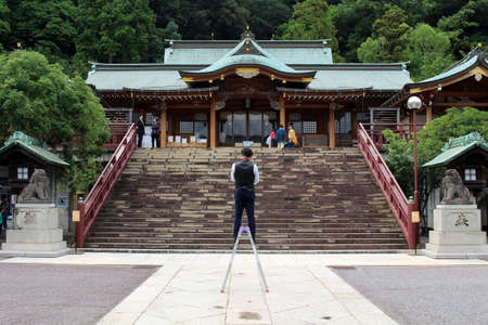 Photographer taking photo of Suwa Shrine in Nagasaki. Taken in August 2019.のeditorial素材